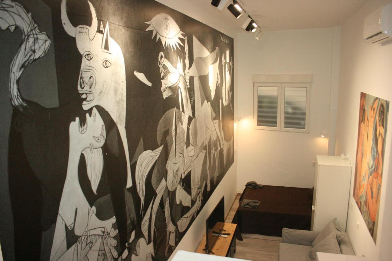 Golondrinas De Malaga "Apartamentos Con Mucho Arte" Y Terraza Solarium En Coliving Eksteriør billede