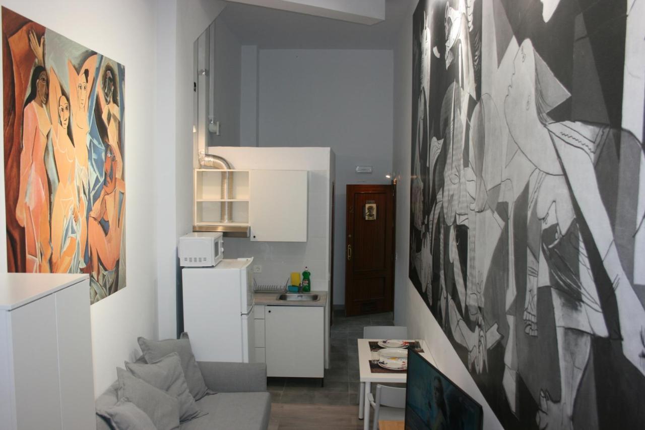 Golondrinas De Malaga "Apartamentos Con Mucho Arte" Y Terraza Solarium En Coliving Eksteriør billede
