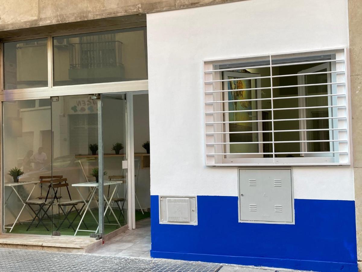 Golondrinas De Malaga "Apartamentos Con Mucho Arte" Y Terraza Solarium En Coliving Eksteriør billede