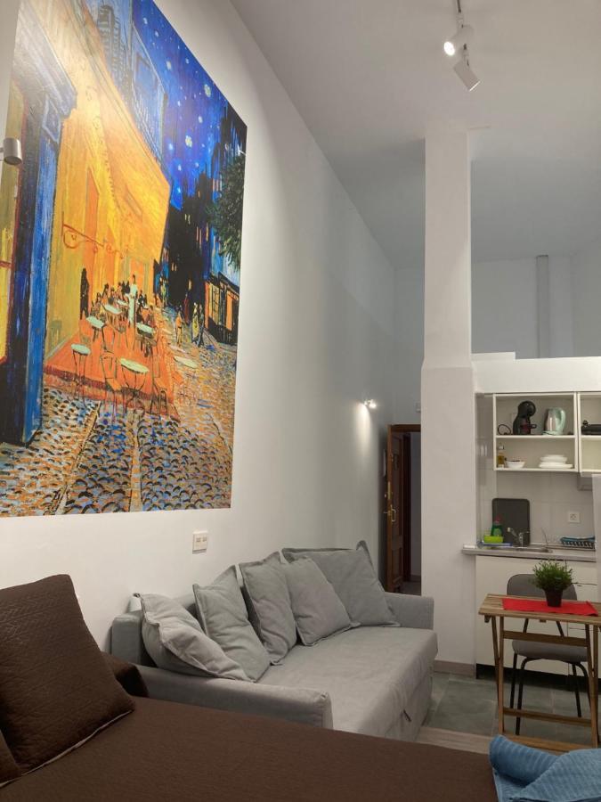 Golondrinas De Malaga "Apartamentos Con Mucho Arte" Y Terraza Solarium En Coliving Eksteriør billede