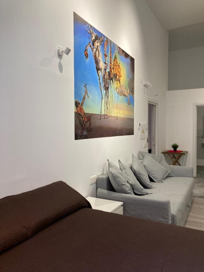 Golondrinas De Malaga "Apartamentos Con Mucho Arte" Y Terraza Solarium En Coliving Eksteriør billede