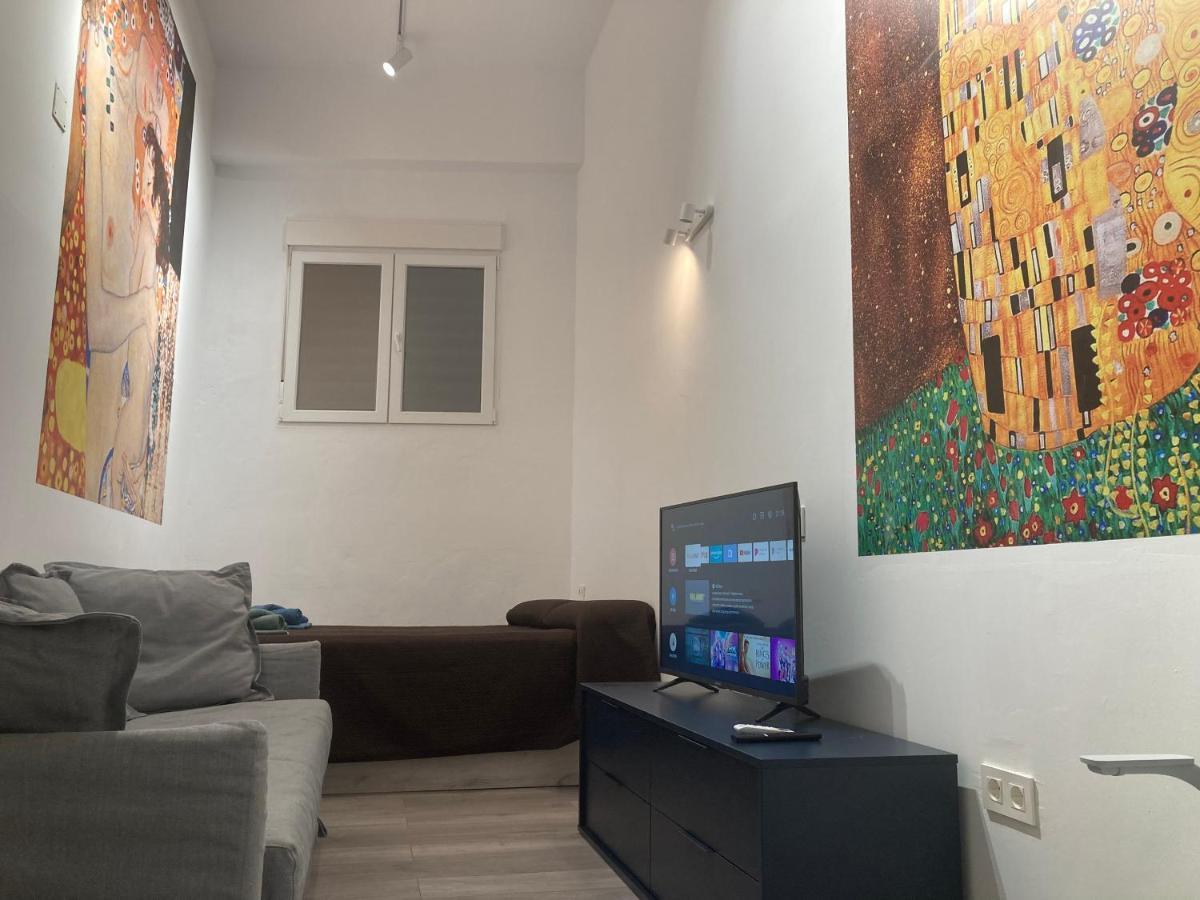 Golondrinas De Malaga "Apartamentos Con Mucho Arte" Y Terraza Solarium En Coliving Eksteriør billede